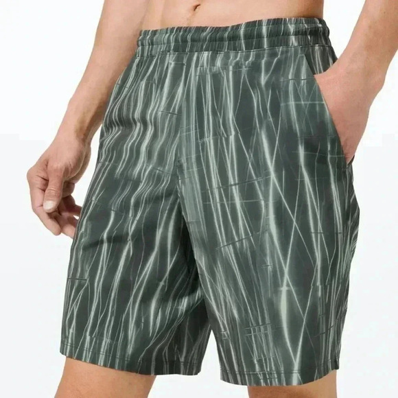 Lululemon I M (men’s) - Picture 10 of 15